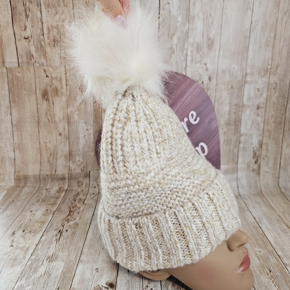 Time And Tru Faux Fur Lined Pom Pom Top Beanie Adult Womens One Size Beige - Picture 2 of 6